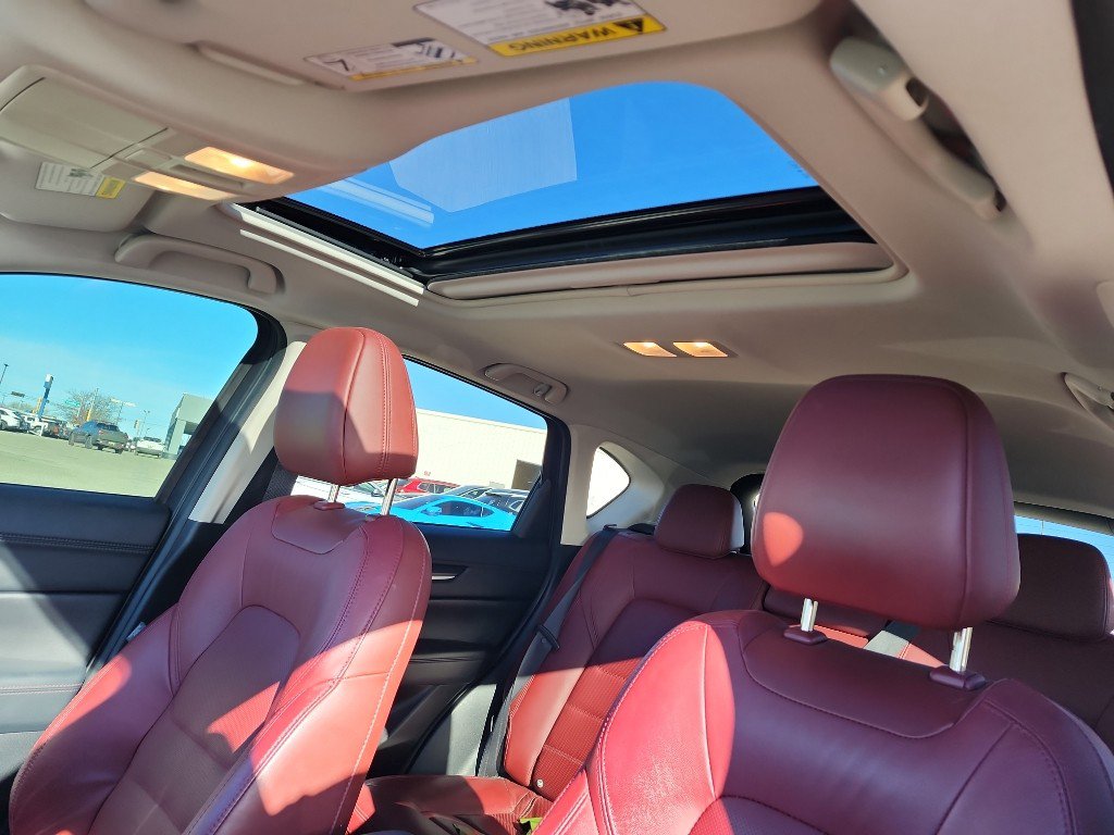 Used 2021 MAZDA CX-5 Carbon Edition image 14