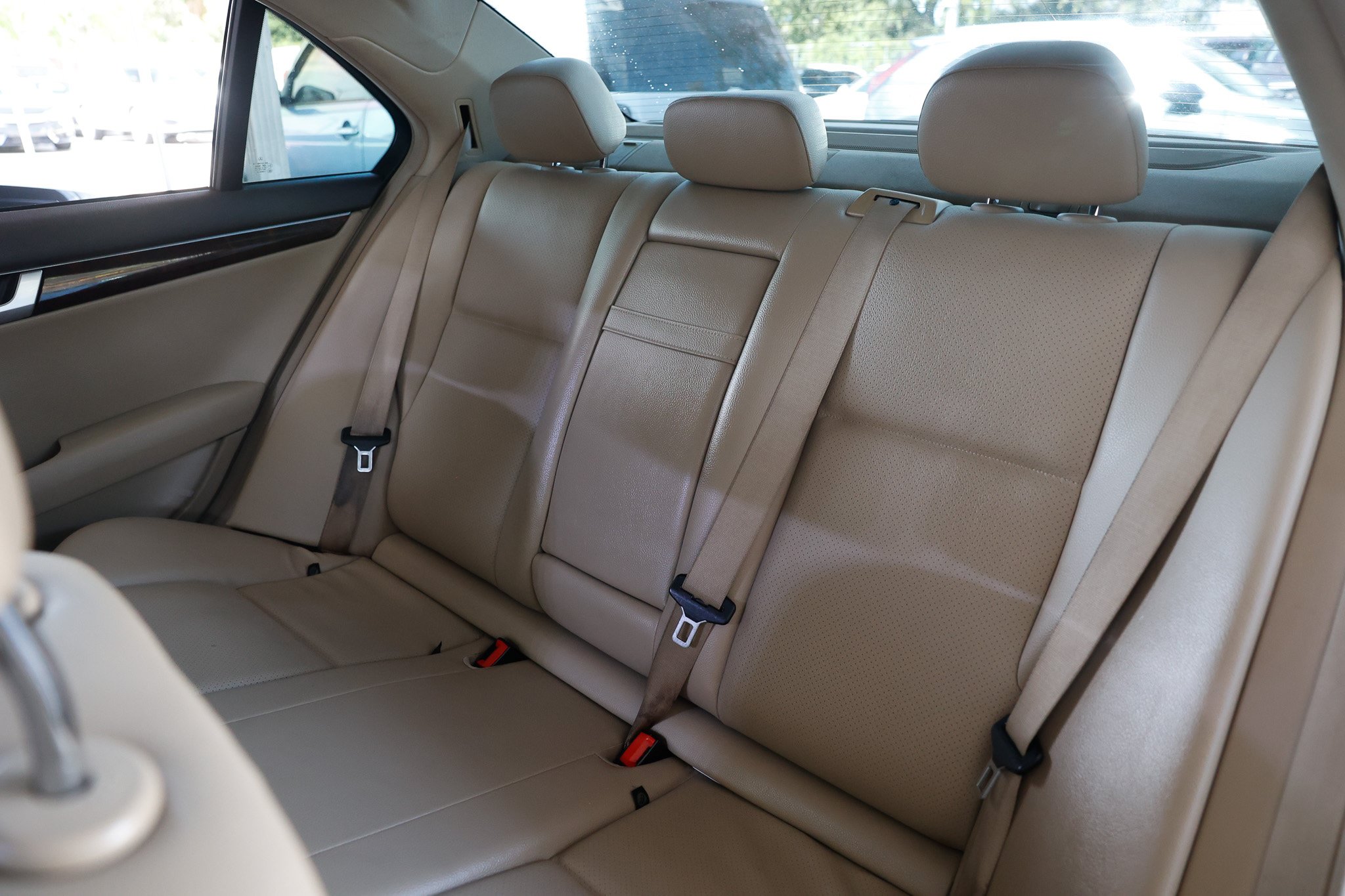 Used 2014 Mercedes-Benz C 300 4MATIC Sedan w/ Multimedia Package image 11