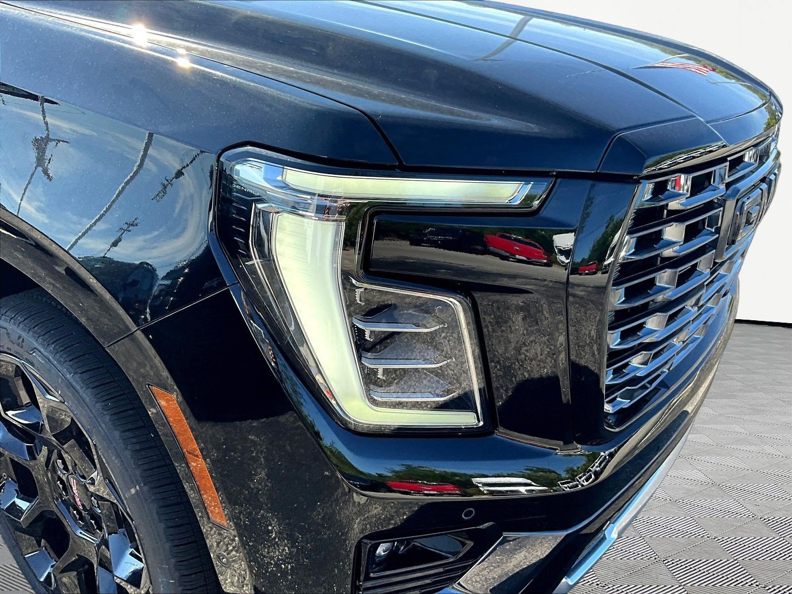 New 2026 GMC Yukon XL Denali Ultimate AWD/4WD image 8