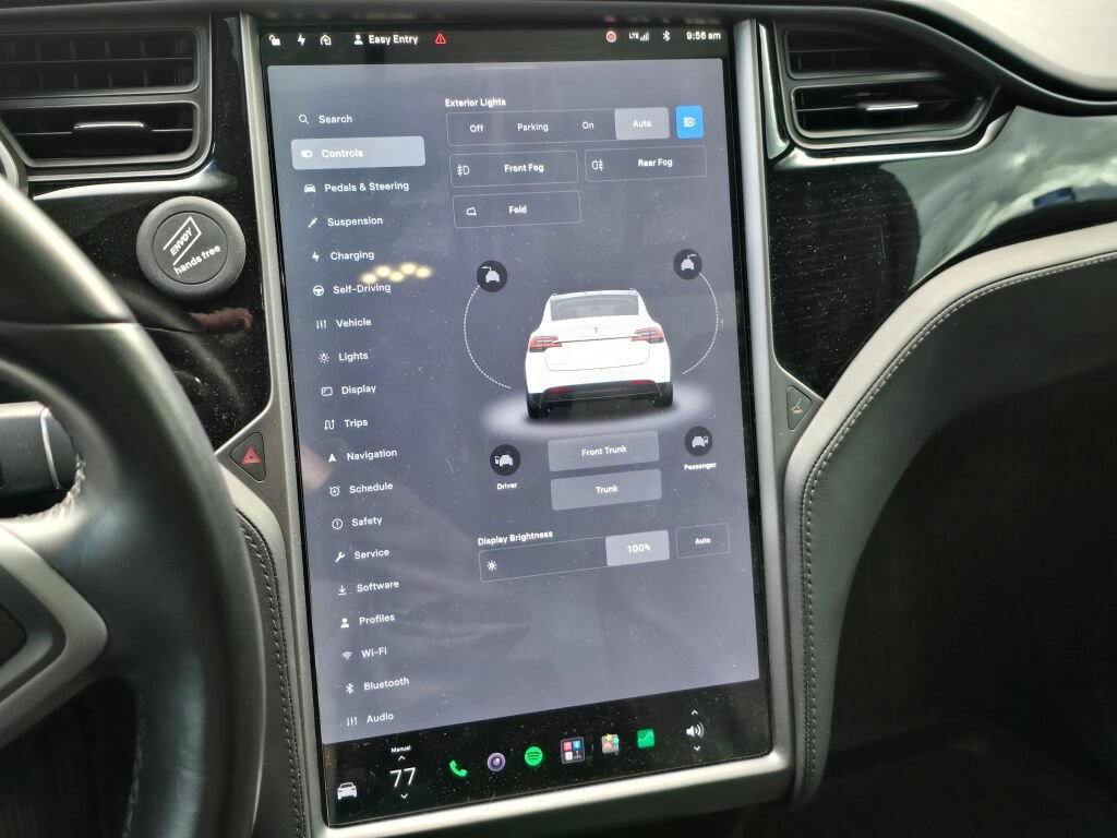 Used 2018 Tesla Model X 75D AWD/4WD image 28