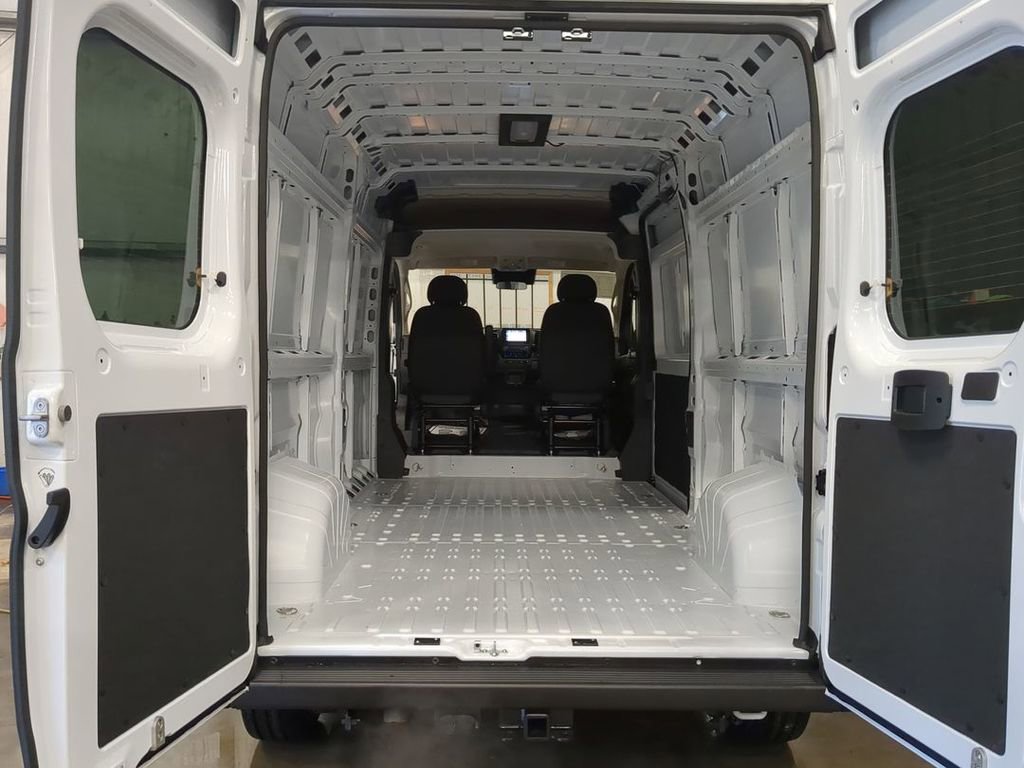 New 2026 RAM ProMaster 2500 w/ Cold Weather Group image 21