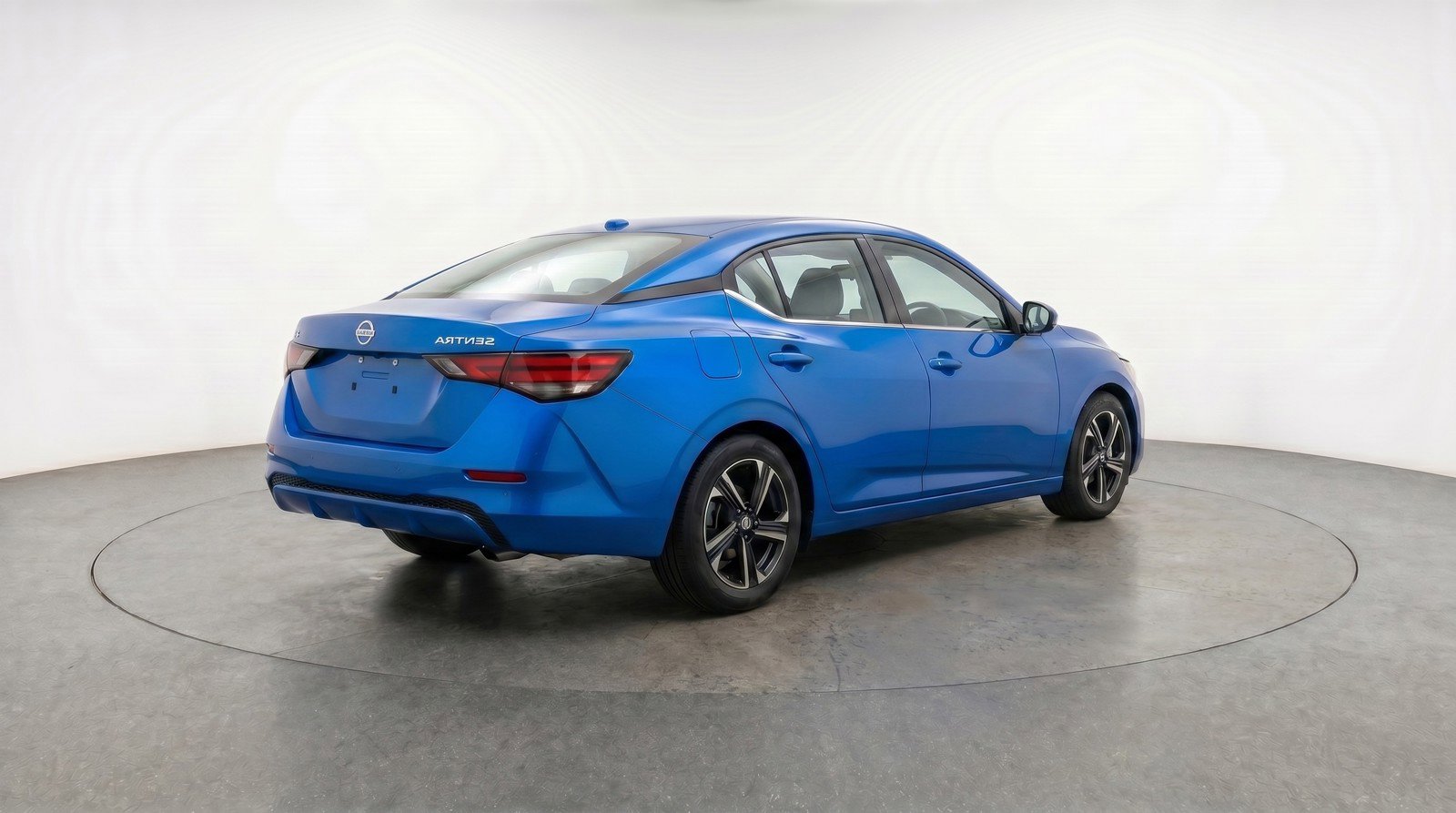 Used 2025 Nissan Sentra SV FWD image 9