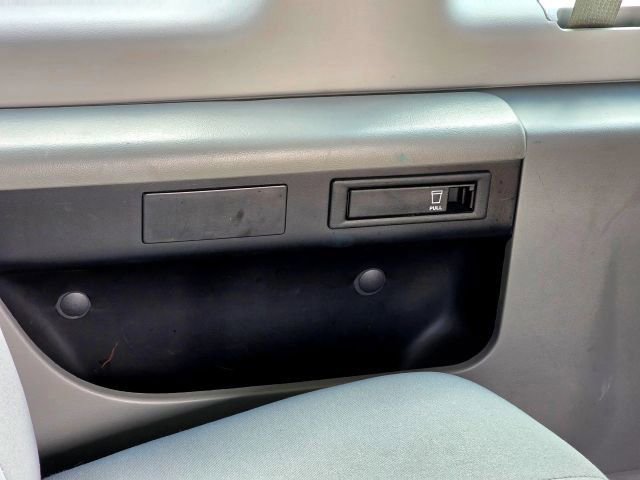 Used 2011 Ford E-350 and Econoline 350 XLT image 37