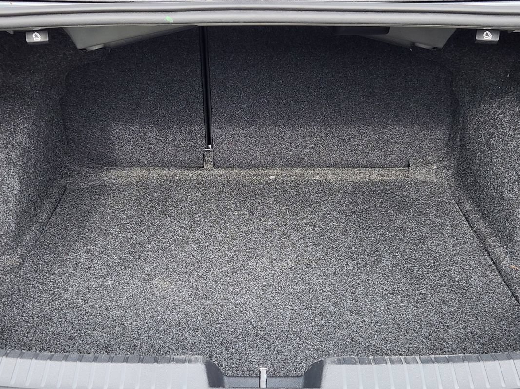 Used 2019 Volkswagen Jetta S w/ Driver Assistance Package FWD image 33