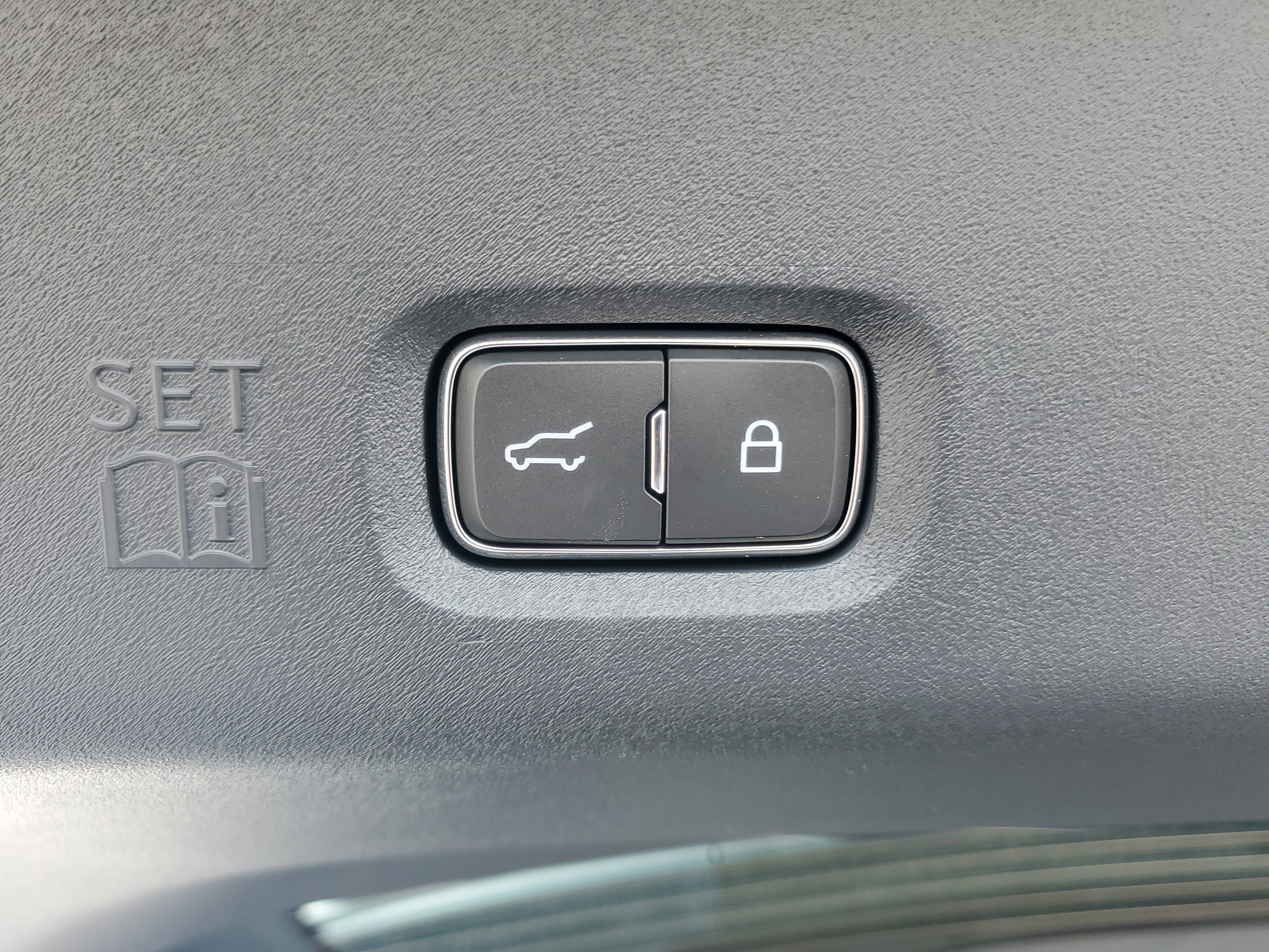 New 2026 Lincoln Navigator Reserve AWD/4WD image 35