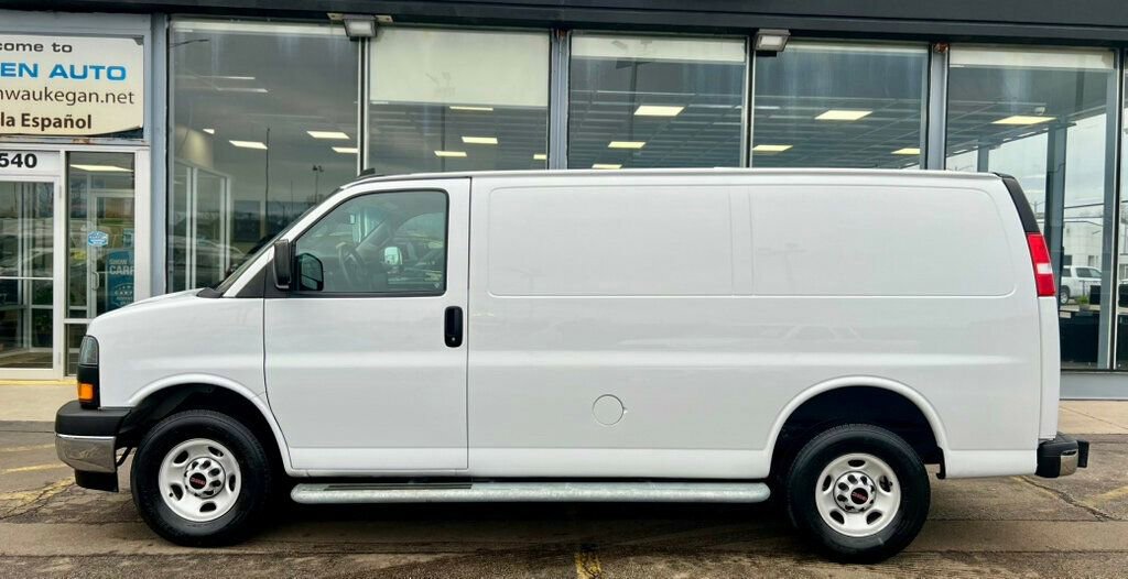 Used 2024 GMC Savana 2500 w/ Driver Convenience Package RWD image 2