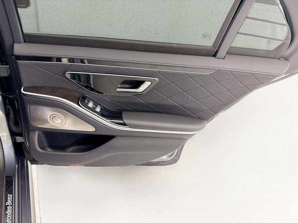 Certified 2025 Mercedes-Benz S 580 4MATIC Sedan image 26