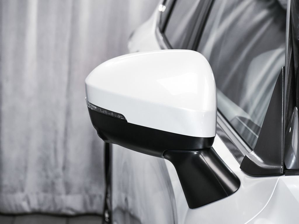 Used 2025 Mitsubishi Outlander SE image 68