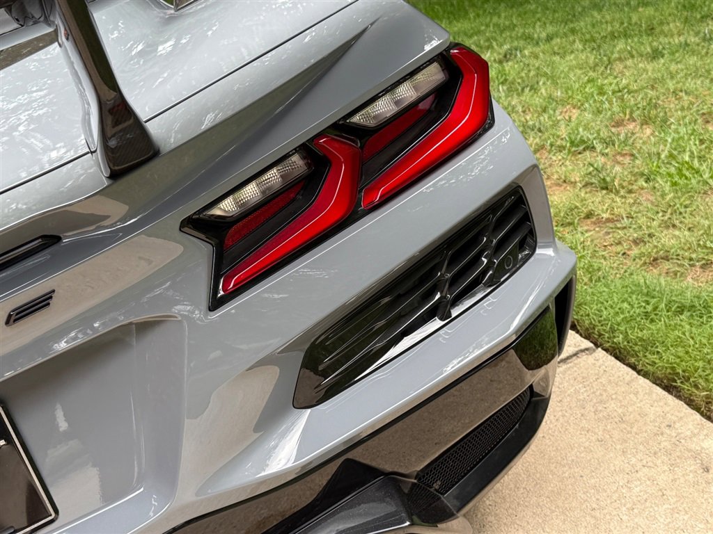 Used 2025 Chevrolet Corvette ZR1 w/ ZR1 Carbon Fiber Aero Package image 46