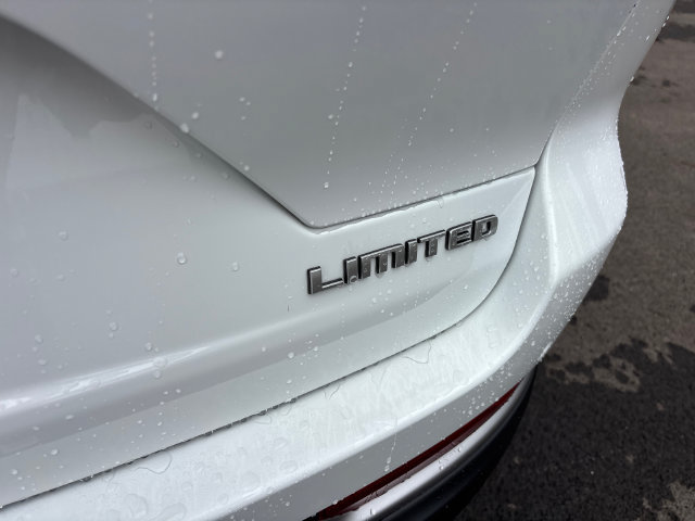 New 2027 Jeep Grand Cherokee Limited AWD/4WD image 33