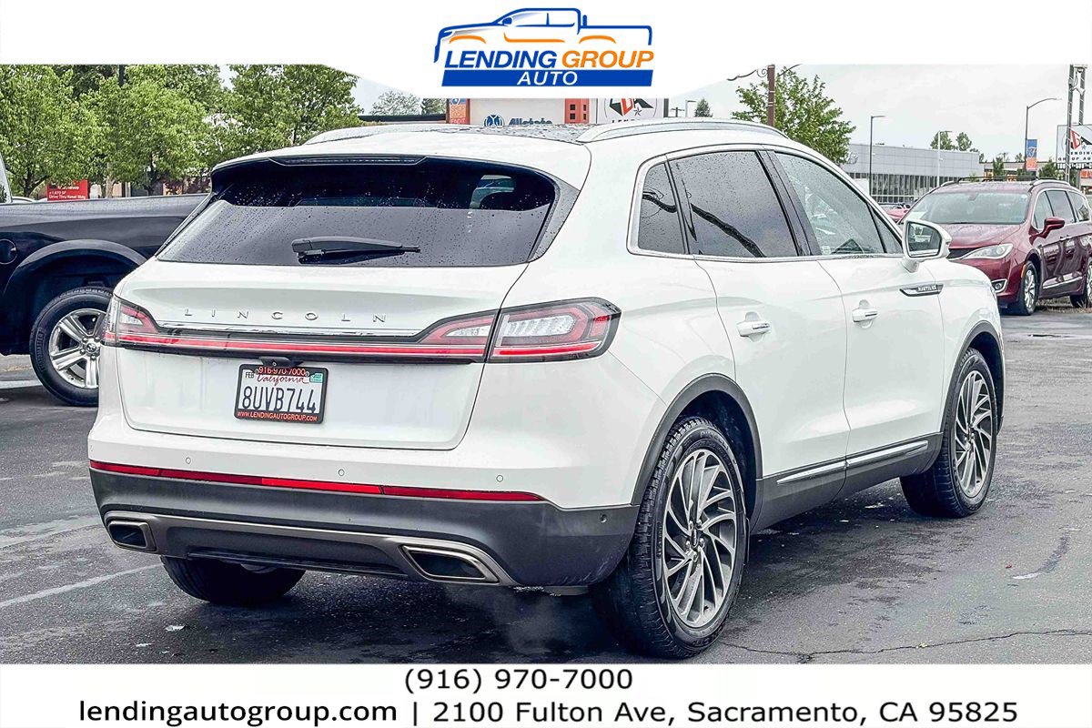 Used 2020 Lincoln Nautilus Reserve image 4