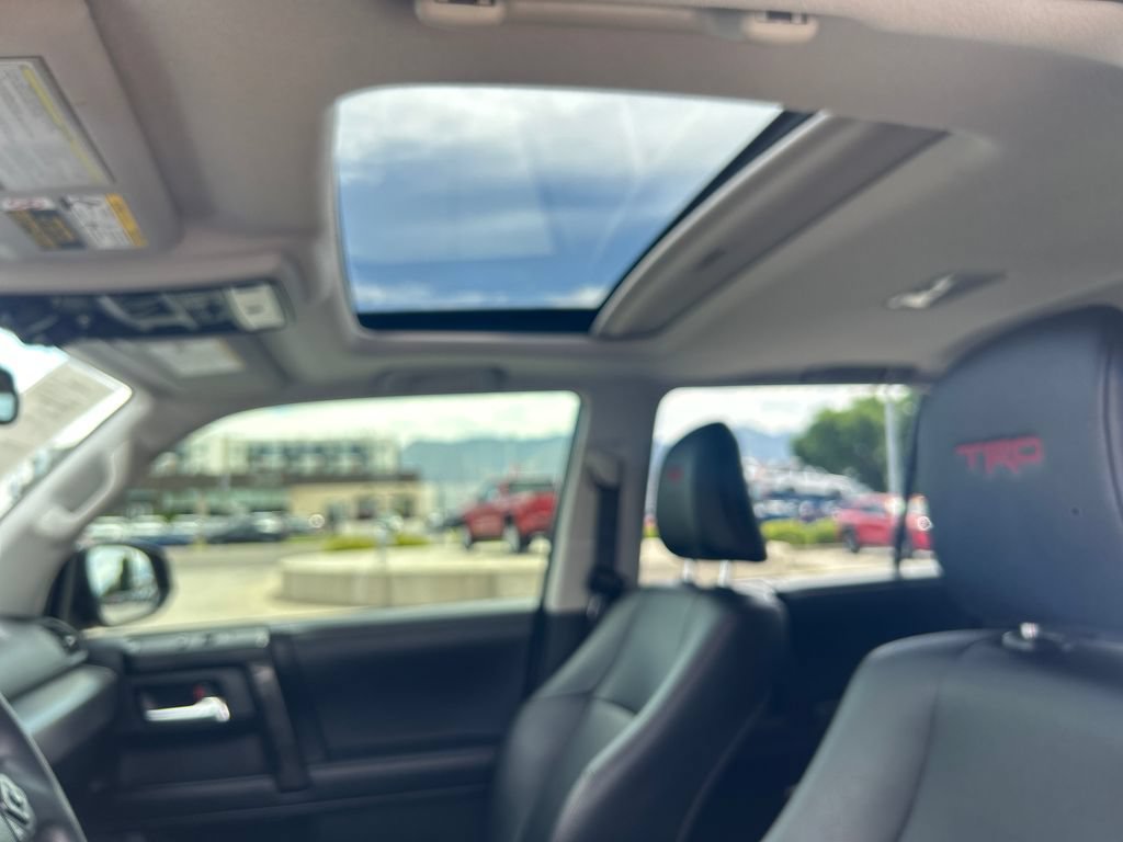 Certified 2021 Toyota 4Runner Venture w/ Moonroof Package AWD/4WD image 27