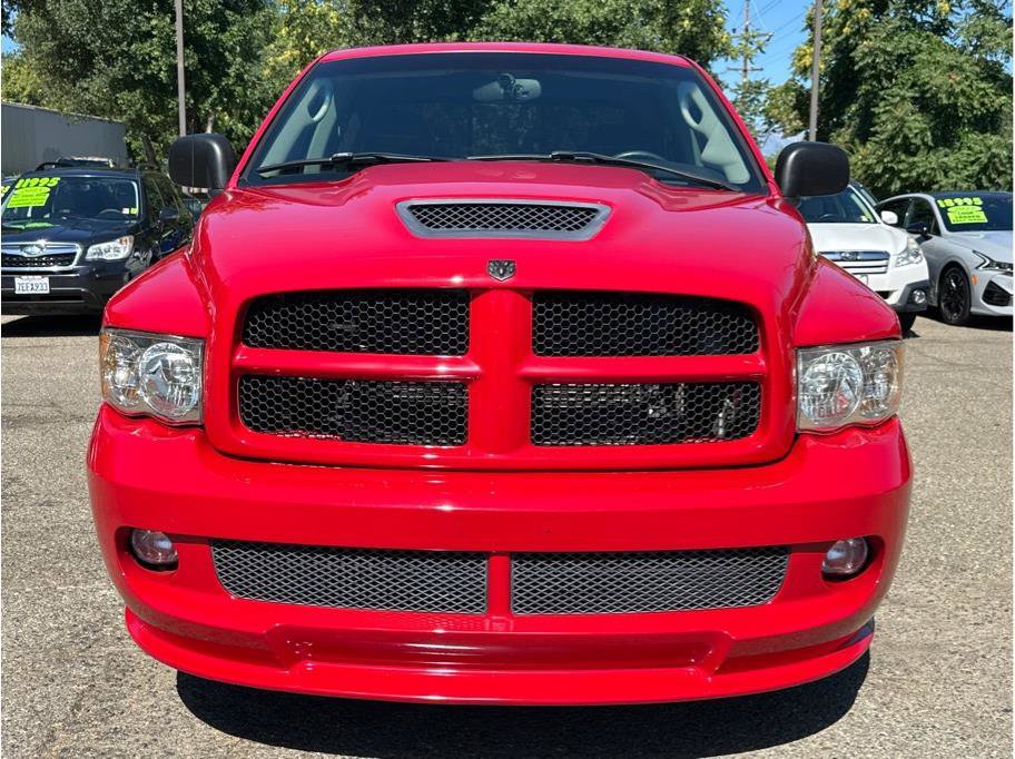 Used 2005 Dodge Ram 1500 Truck 2WD Quad Cab image 2