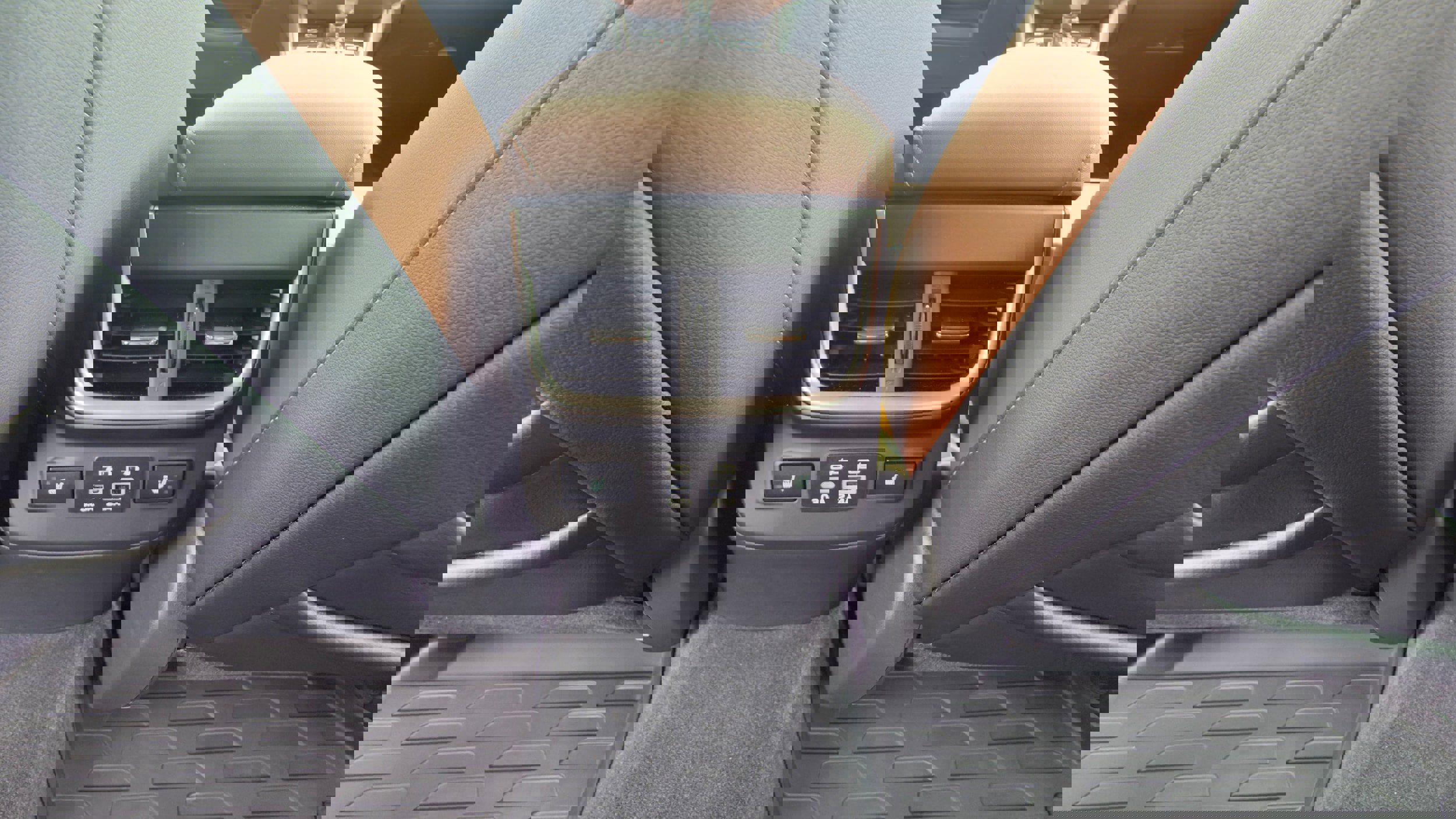 Used 2025 Subaru Legacy Touring XT image 15