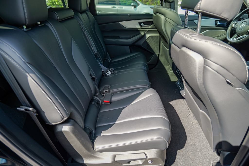 Used 2023 Acura MDX SH-AWD w/ Technology Package image 32