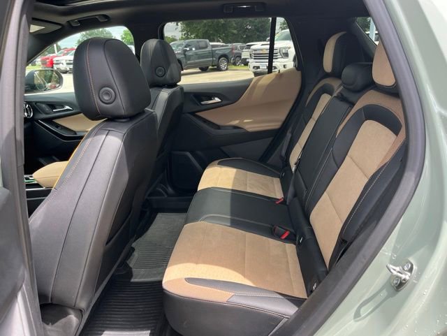 Used 2025 Chevrolet Equinox ACTIV w/ Convenience Package III FWD image 34
