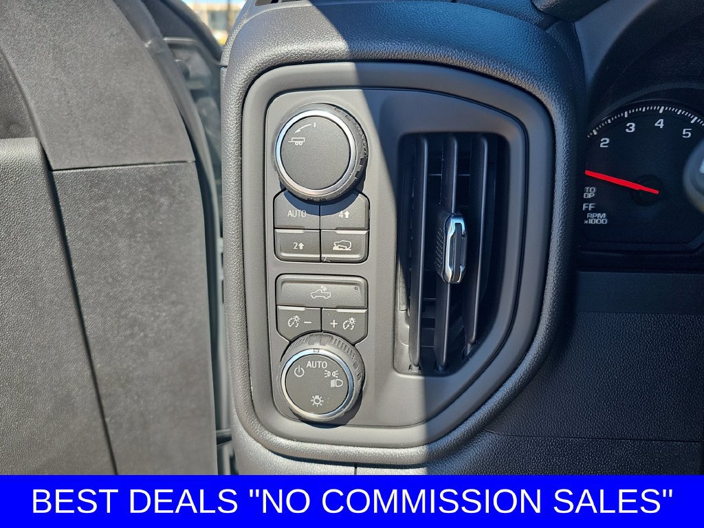 New 2026 Chevrolet Silverado 1500 Custom AWD/4WD image 25