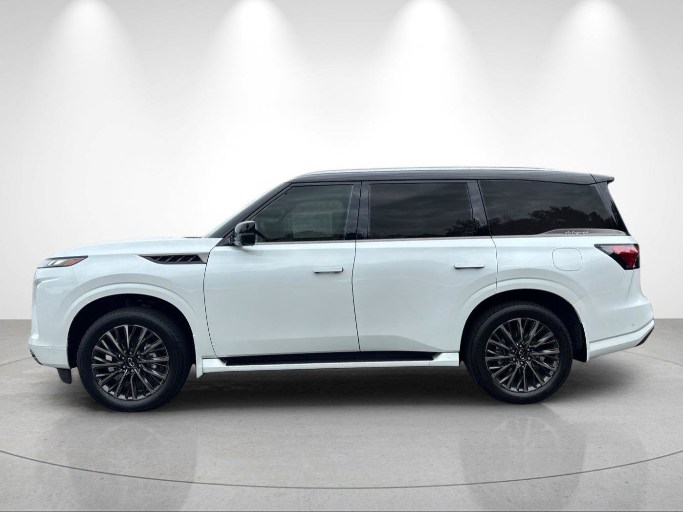New 2027 INFINITI QX80 Autograph w/ Premium Cargo Package AWD/4WD image 2