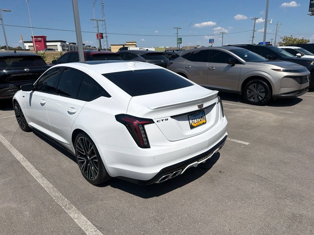 Used 2023 Cadillac CT5 V w/ Premium Package RWD image 6