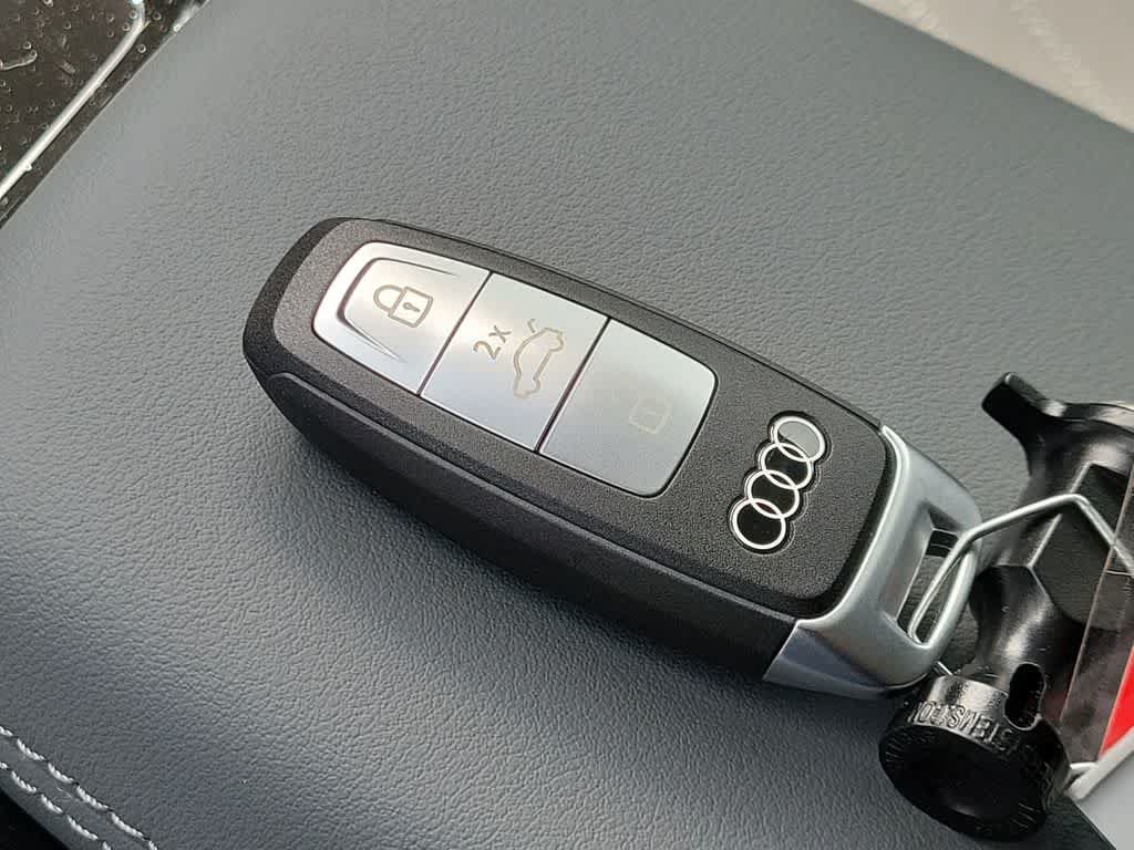 New 2026 Audi Q3 quattro 2.0T AWD/4WD image 28