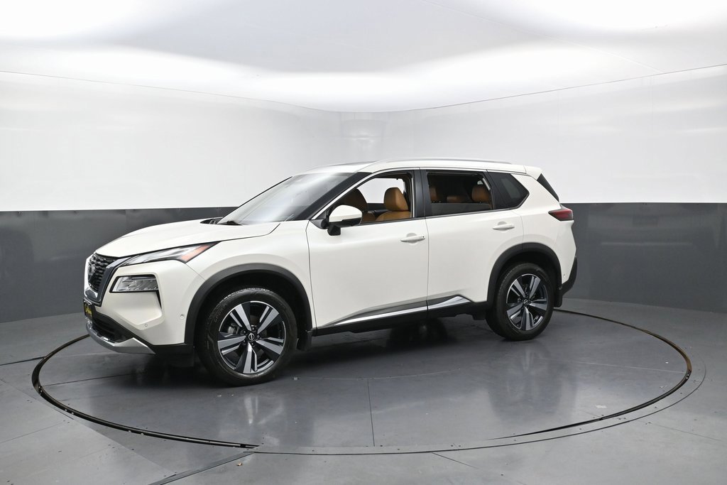 Used 2022 Nissan Rogue Platinum w/ Head-Up Display Package image 61