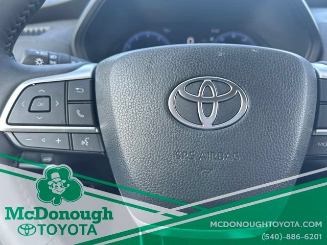 Used 2025 Toyota Grand Highlander AWD image 20