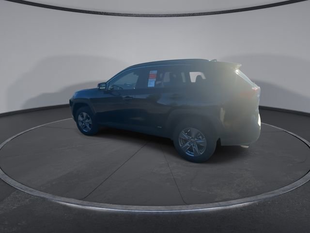 New 2025 Toyota RAV4 XLE image 18