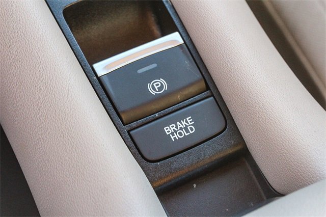 Used 2024 Honda HR-V LX image 36