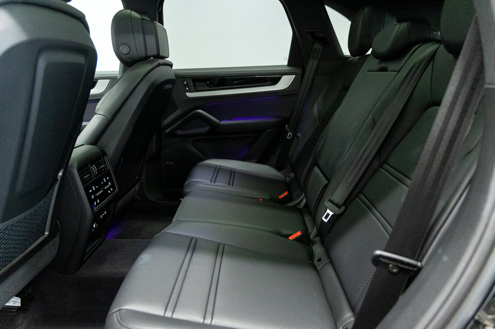 Used 2026 Porsche Cayenne S AWD/4WD image 37