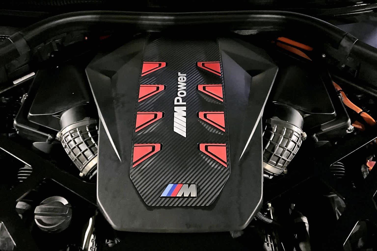 Certified 2025 BMW XM AWD/4WD image 29