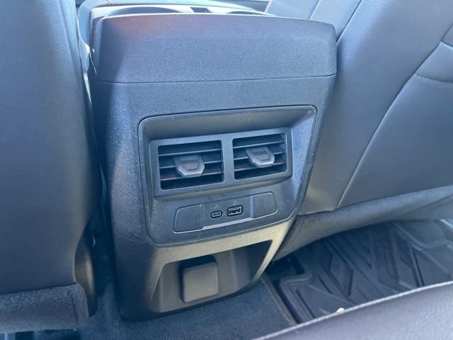 Used 2023 Chevrolet Colorado Z71 w/ Z71 Convenience Package 2 AWD/4WD image 21