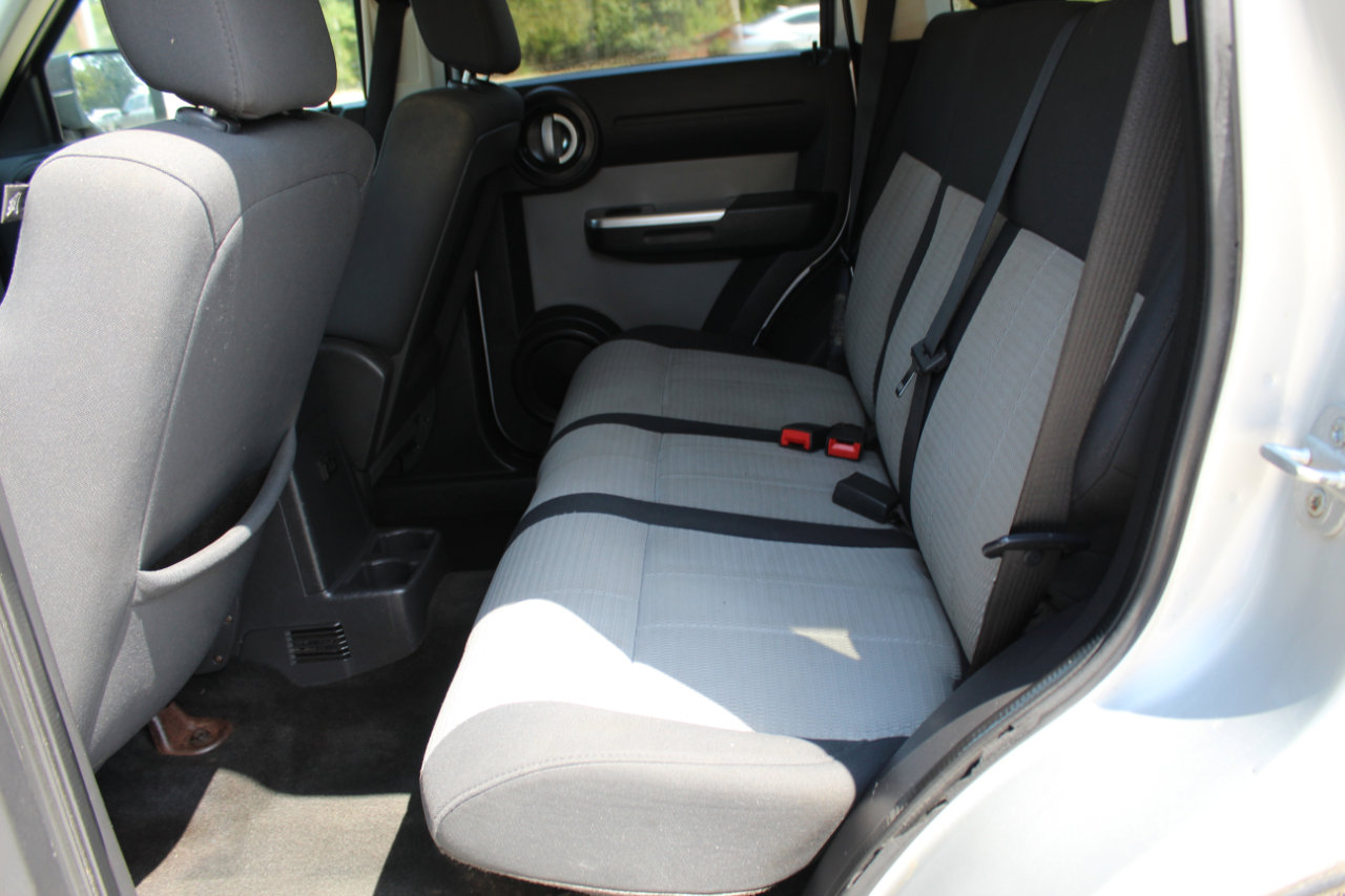 Used 2007 Dodge Nitro SLT image 13