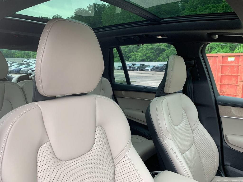 Used 2026 Volvo XC90 T8 Ultra w/ Protection Package AWD/4WD image 21