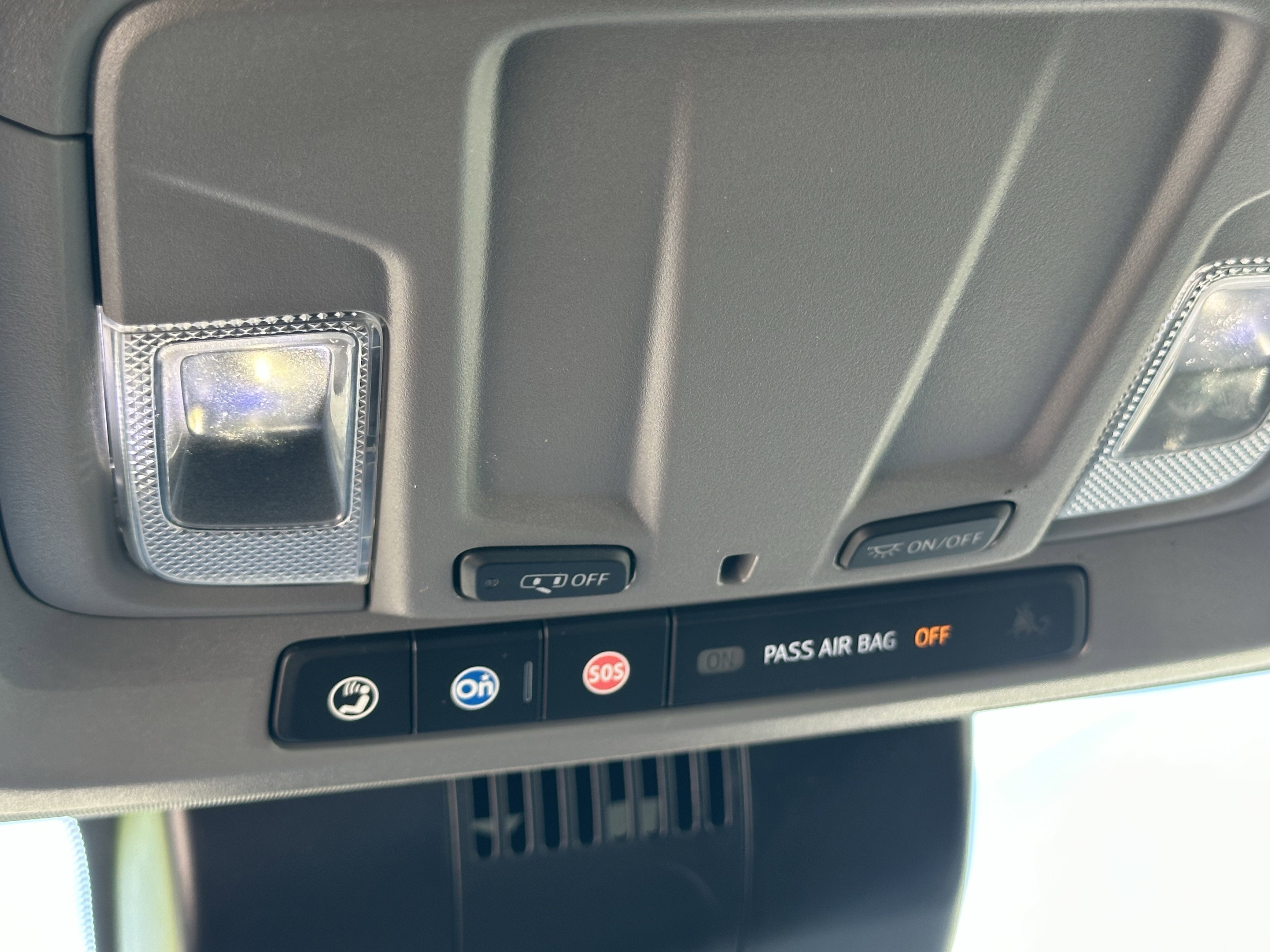 Certified 2024 Chevrolet Silverado 2500 LT w/ All Star Edition image 28