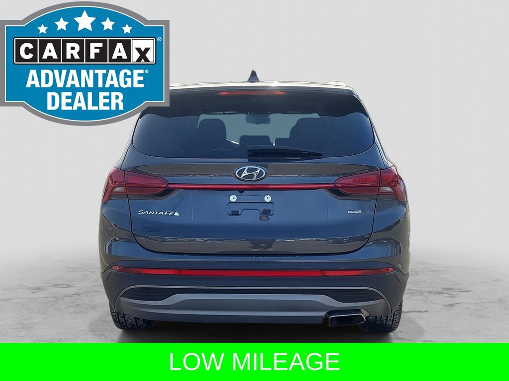 Used 2022 Hyundai Santa Fe SE AWD/4WD image 5