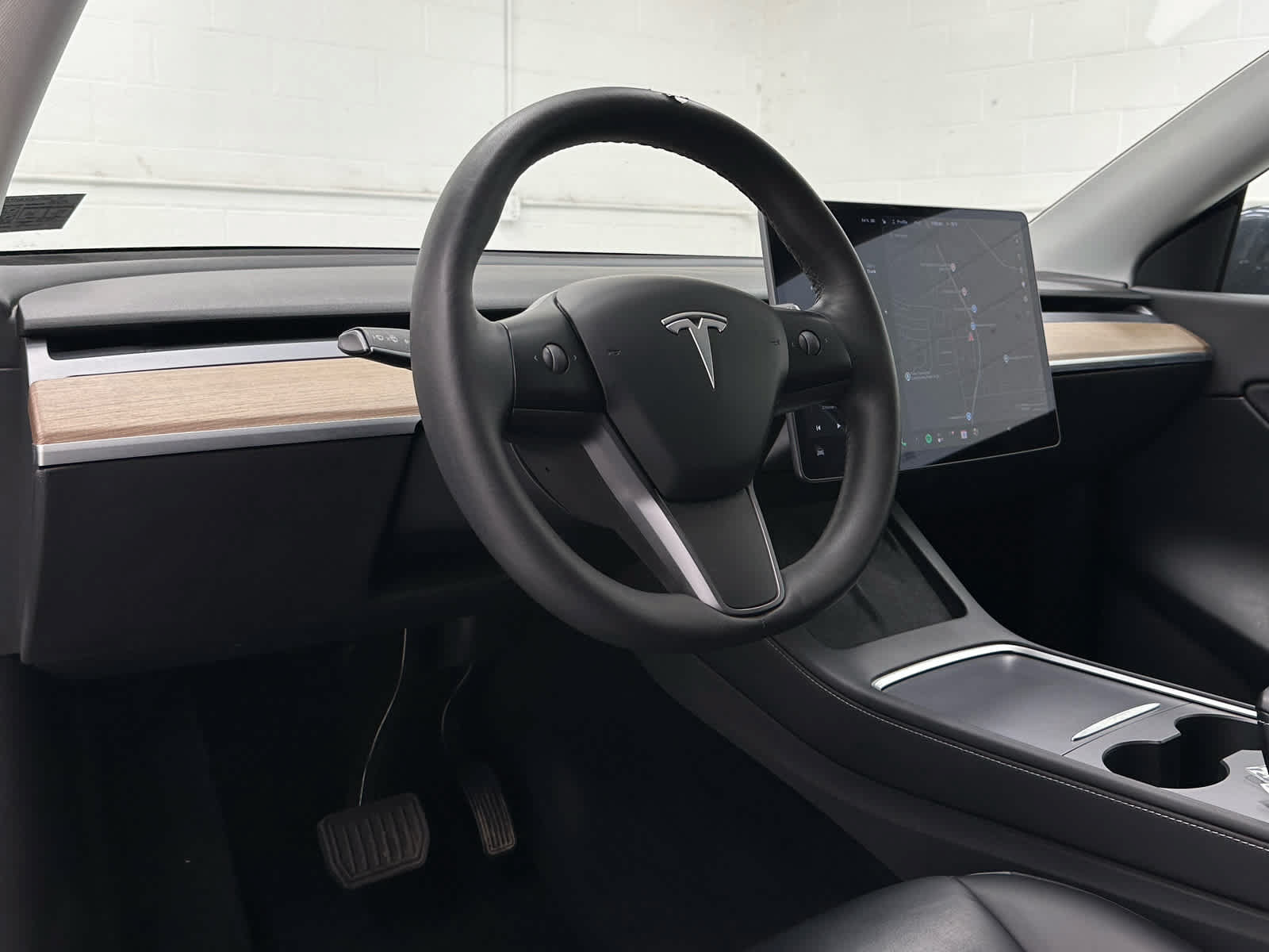 Used 2021 Tesla Model Y Long Range AWD/4WD image 10