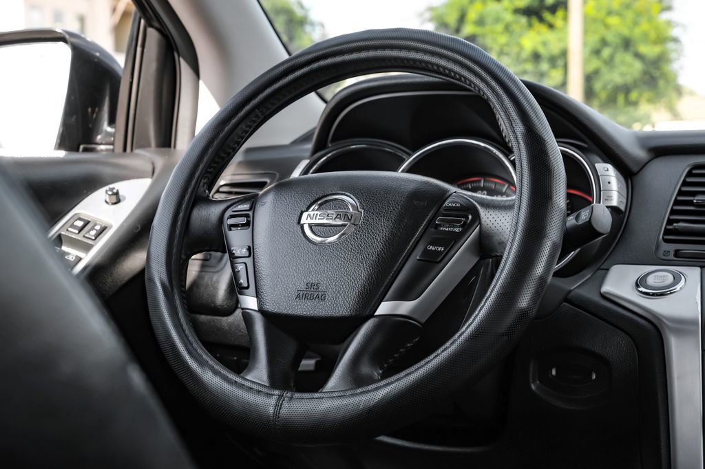 Used 2010 Nissan Murano SL w/ Leather Pkg FWD image 15