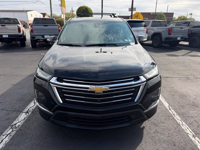 Certified 2023 Chevrolet Traverse LT w/ Rear Camera Mirror Package AWD/4WD image 2