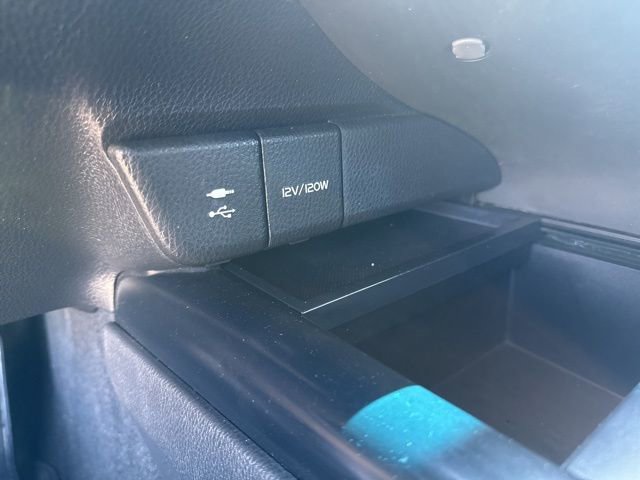 Used 2018 Toyota Camry XLE image 30