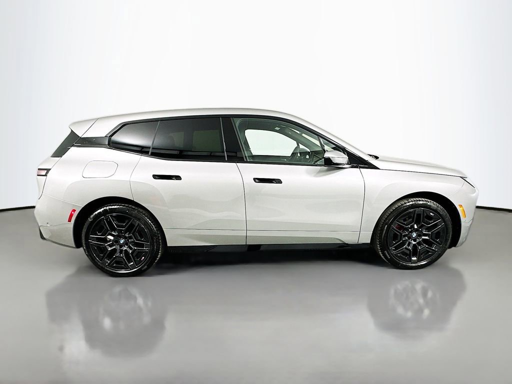 New 2026 BMW iX xDrive45 w/ M Sport Package image 4