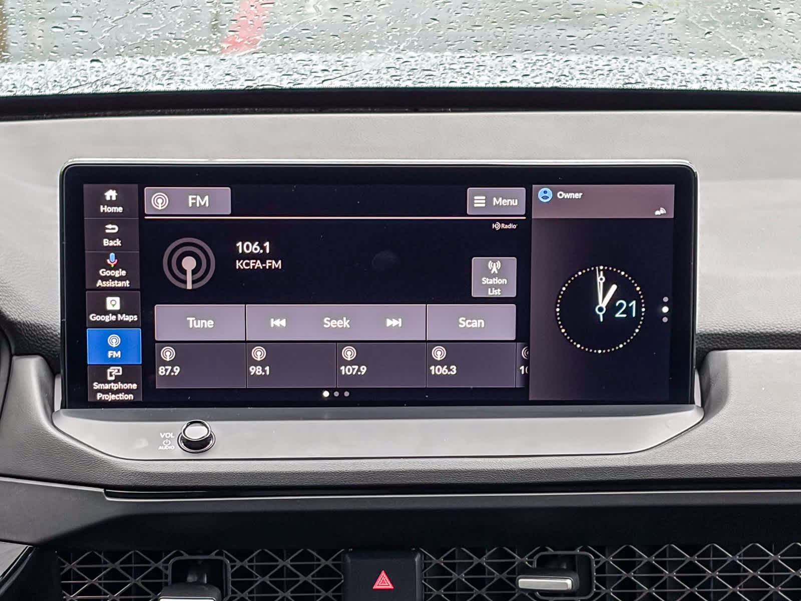 Used 2024 Honda Accord Touring image 13