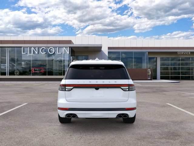 New 2026 Lincoln Aviator 2WD image 5