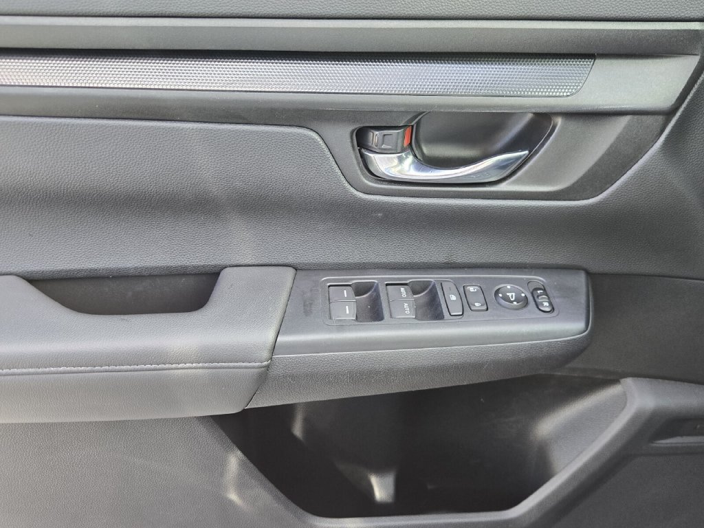 Used 2025 Honda CR-V EX image 25