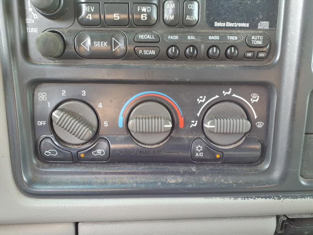 Used 2000 GMC Sierra 1500 SLE image 21