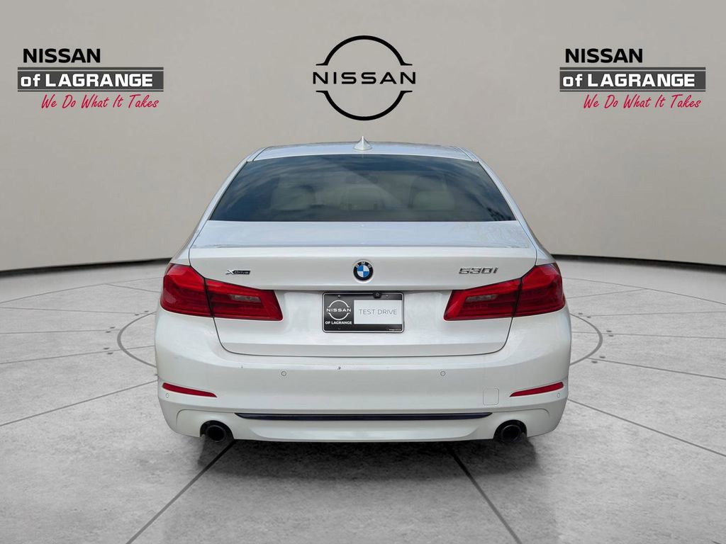 Used 2019 BMW 530i xDrive w/ Convenience Package AWD/4WD image 6