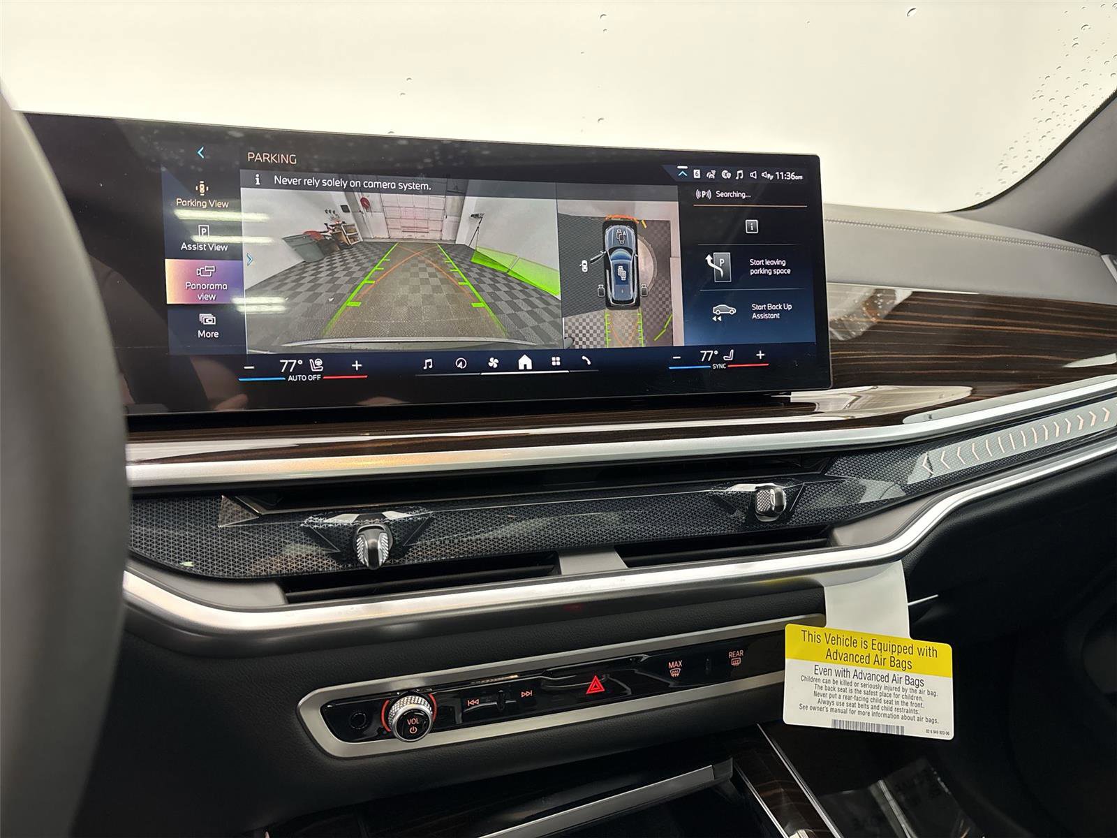 New 2026 BMW X5 xDrive50e w/ Climate Comfort Package image 30