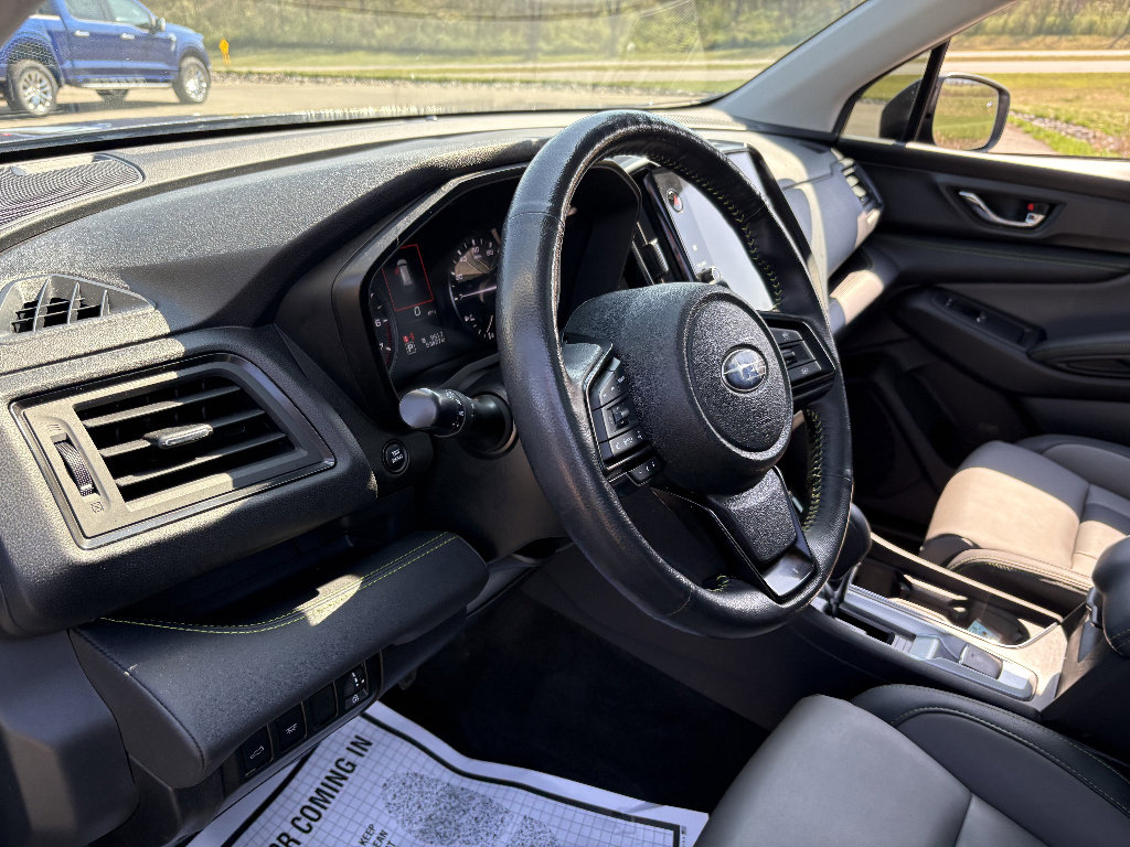 Used 2023 Subaru Ascent Onyx Edition AWD/4WD image 31