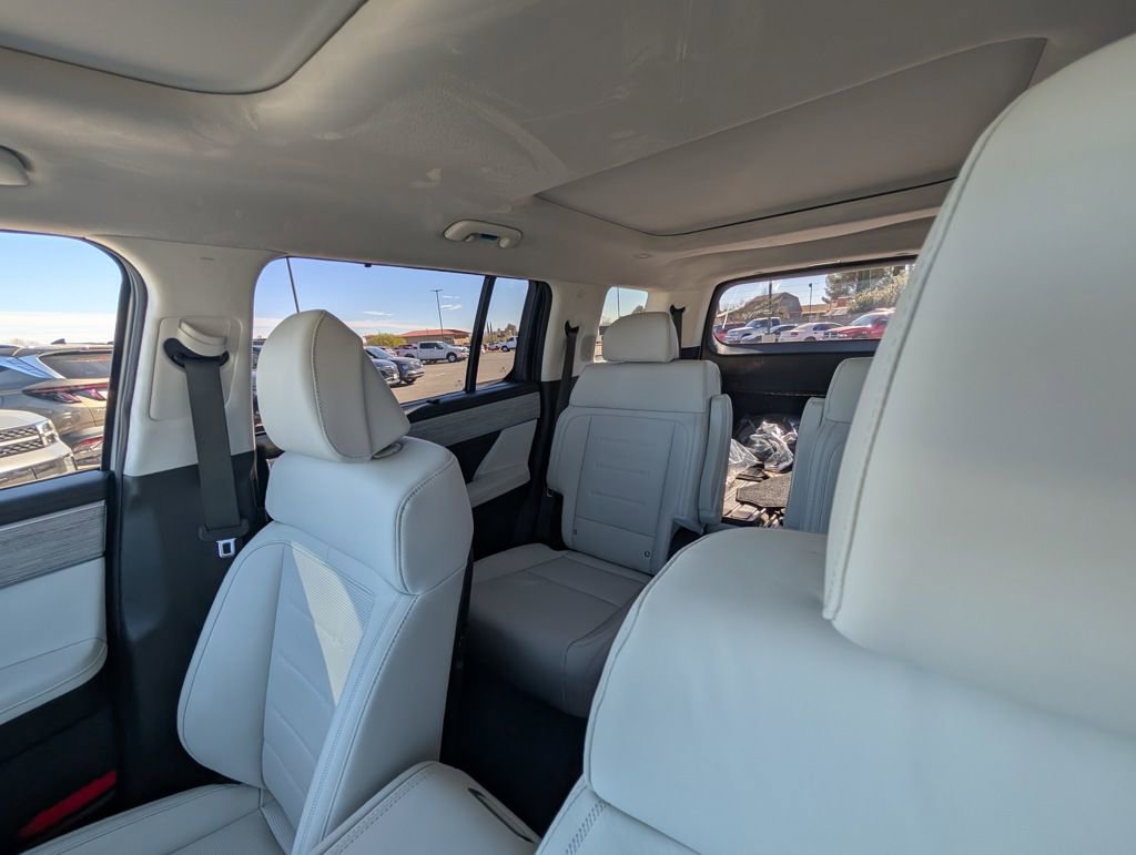 New 2025 Hyundai Santa Fe Calligraphy image 37