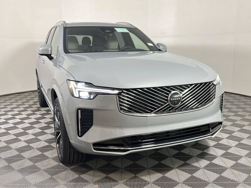 Certified 2026 Volvo XC90 B6 Plus w/ Protection Package Premier AWD/4WD image 3