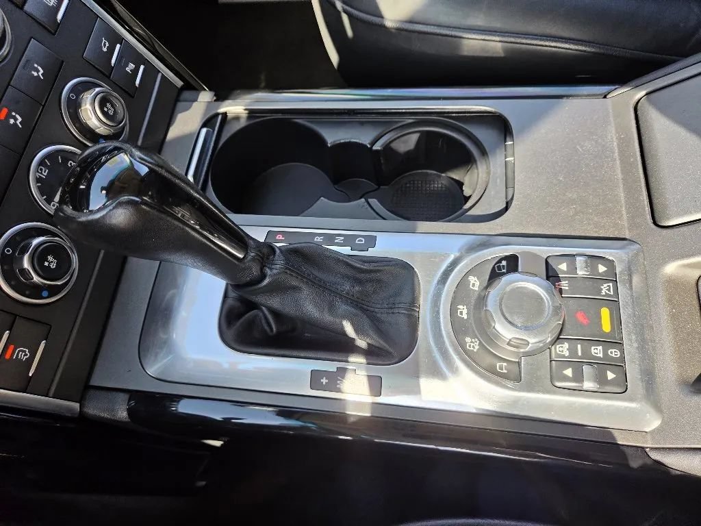 Used 2012 Land Rover Range Rover Supercharged AWD/4WD image 36